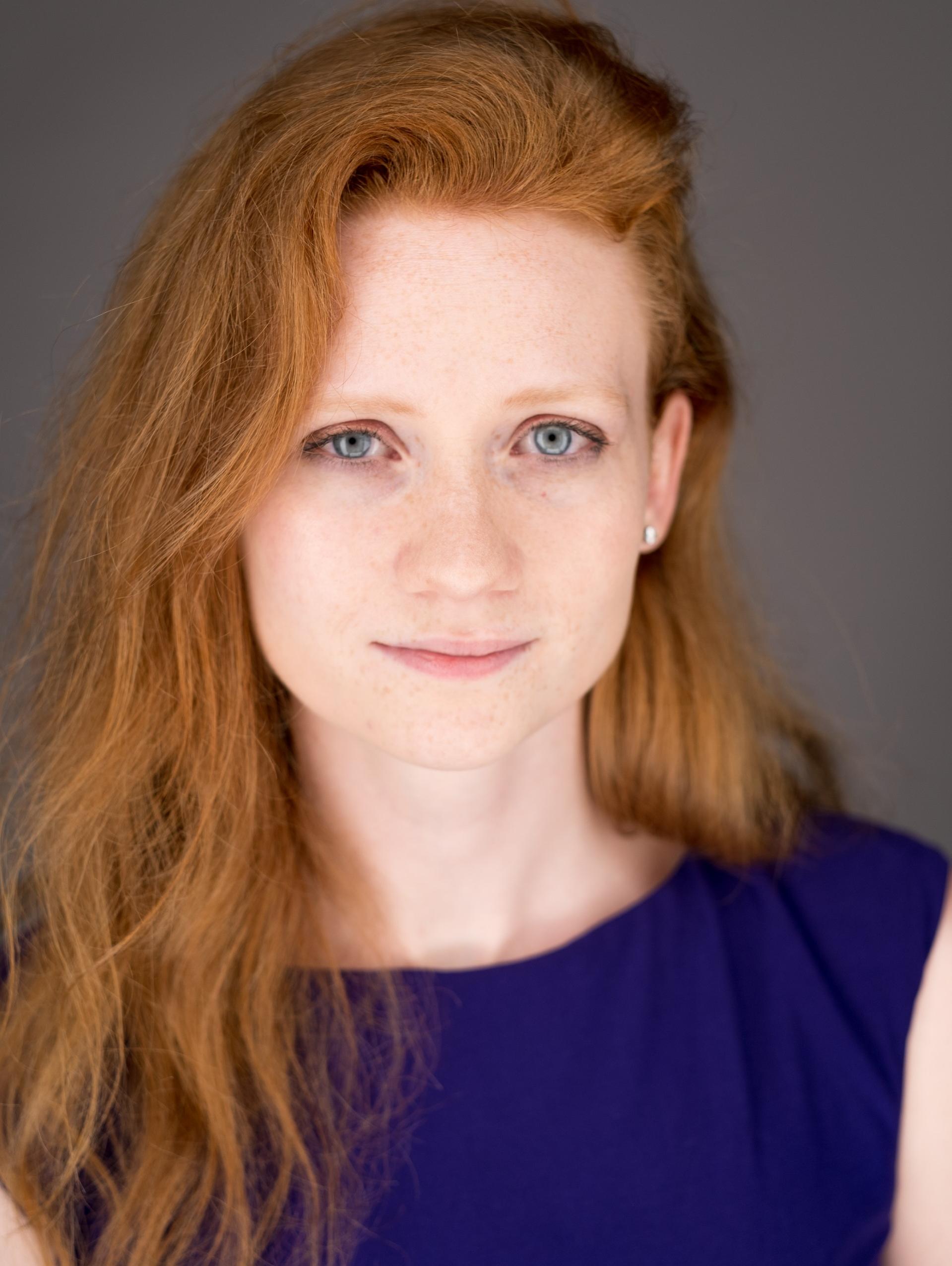 Headshot photo of Julia Everitt